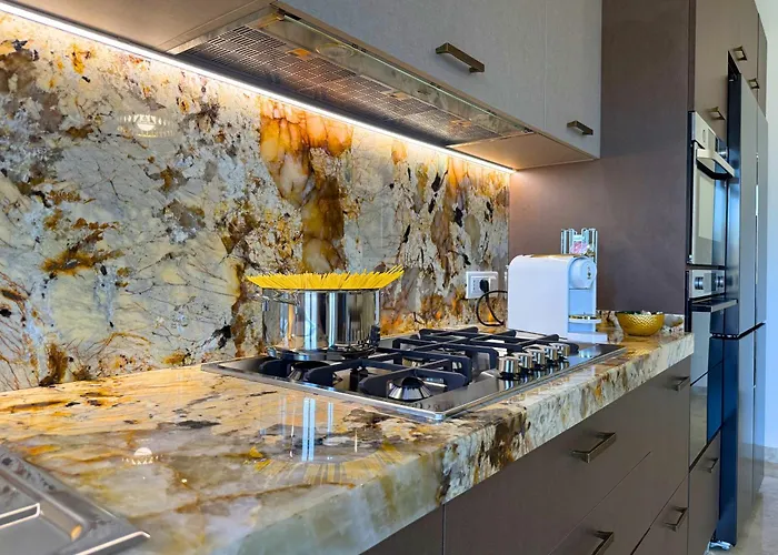 Amira Star Luxury Penthouse * Tropea