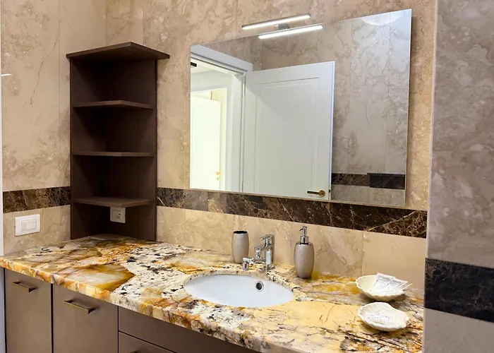 Amira Star Luxury Penthouse * Tropea