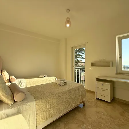 Amira Star Luxury Penthouse شقة *