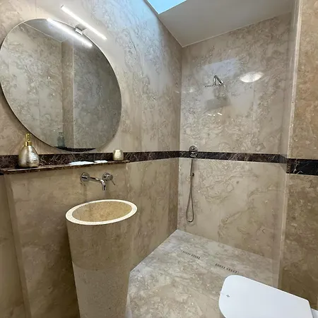 Amira Star Luxury Penthouse