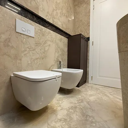 Amira Star Luxury Penthouse דירה