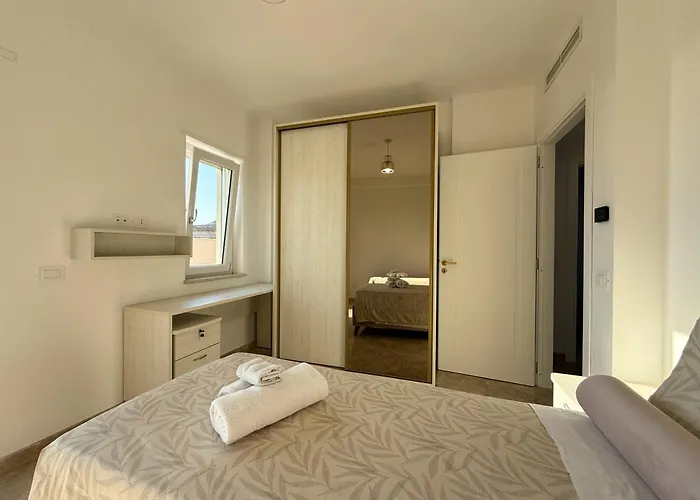 Amira Star Luxury Penthouse *