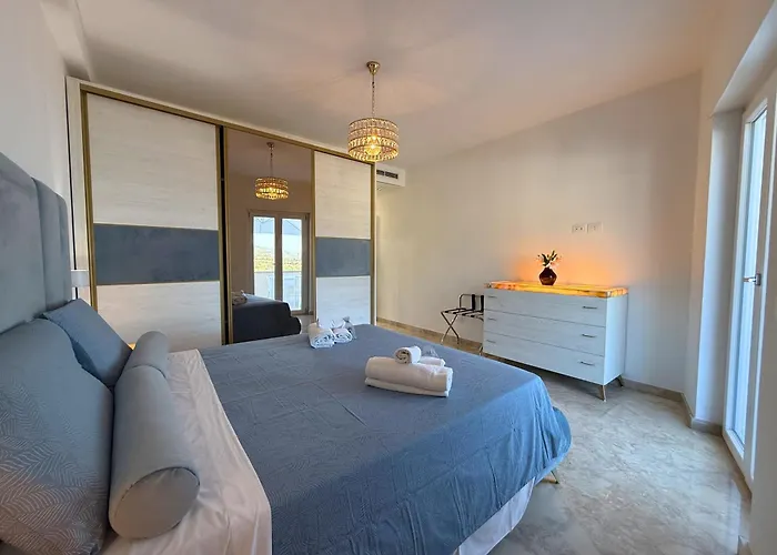 Amira Star Luxury Penthouse *